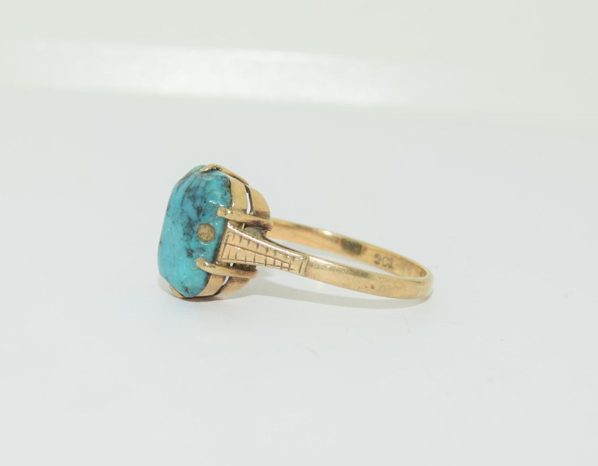 9ct gold ladies turquoise stone ring size P - Image 4 of 5