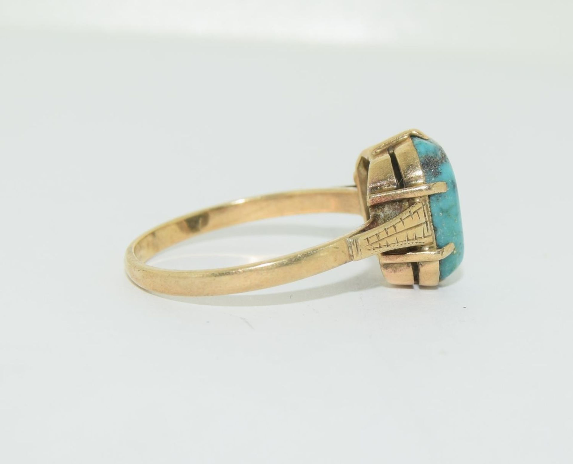 9ct gold ladies turquoise stone ring size P - Image 2 of 5