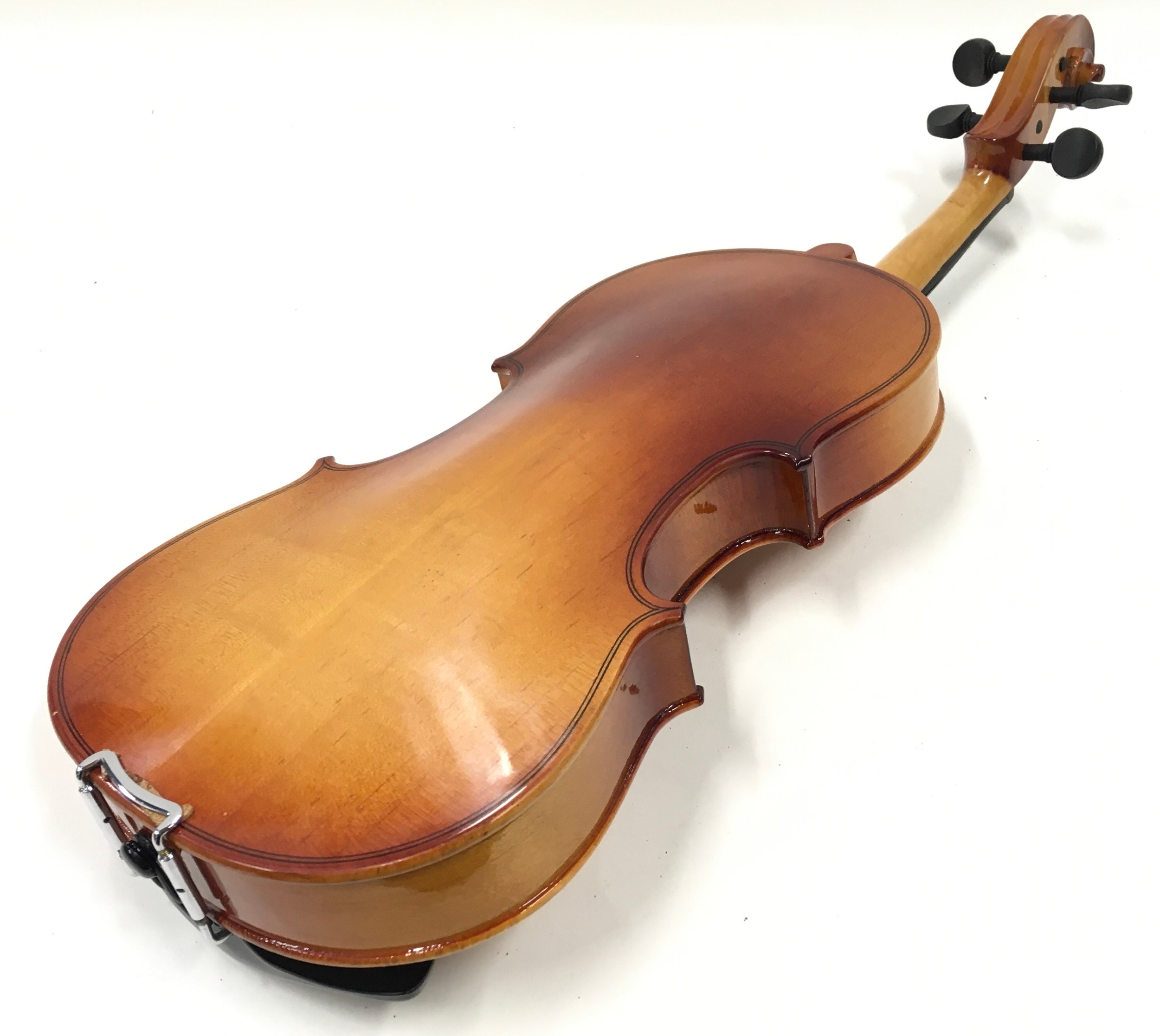 Lark violin made in Shanghai China with case and bow. - Image 5 of 6