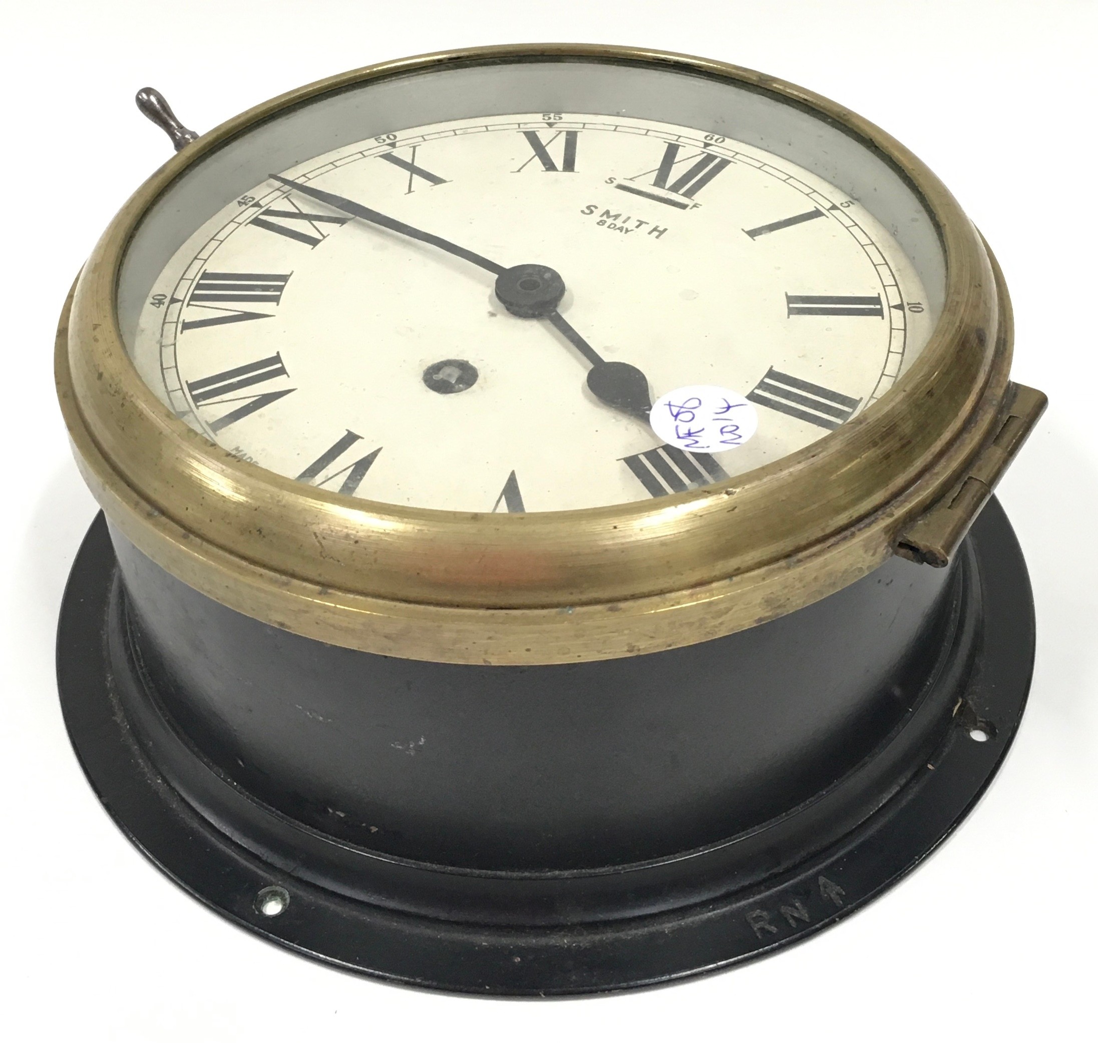 Royal Navy military marked Smith 8 day large deck clock working with key, face 19cm depth 12cm - Image 2 of 4
