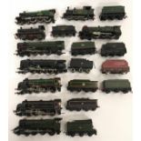 Collection of OO gauge locomotives and tender to include G & R Wrenn, Hornby, Triang and others.