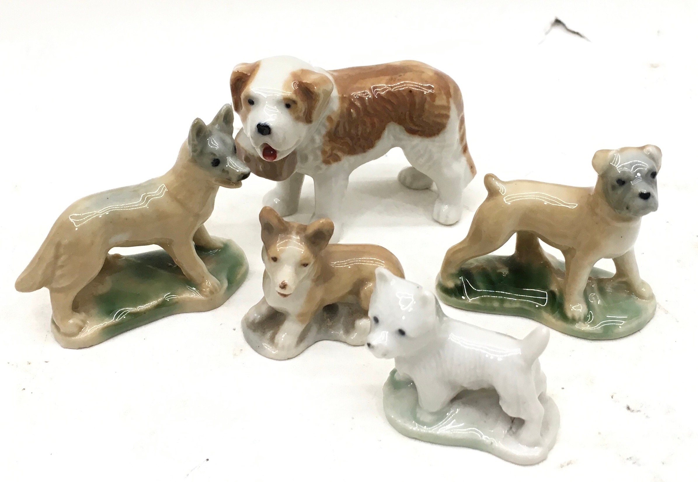 Early Wade Whimsey sets, set six (1956) missing polar bear cub B and husky a/f, set seven (1957) - Image 3 of 4
