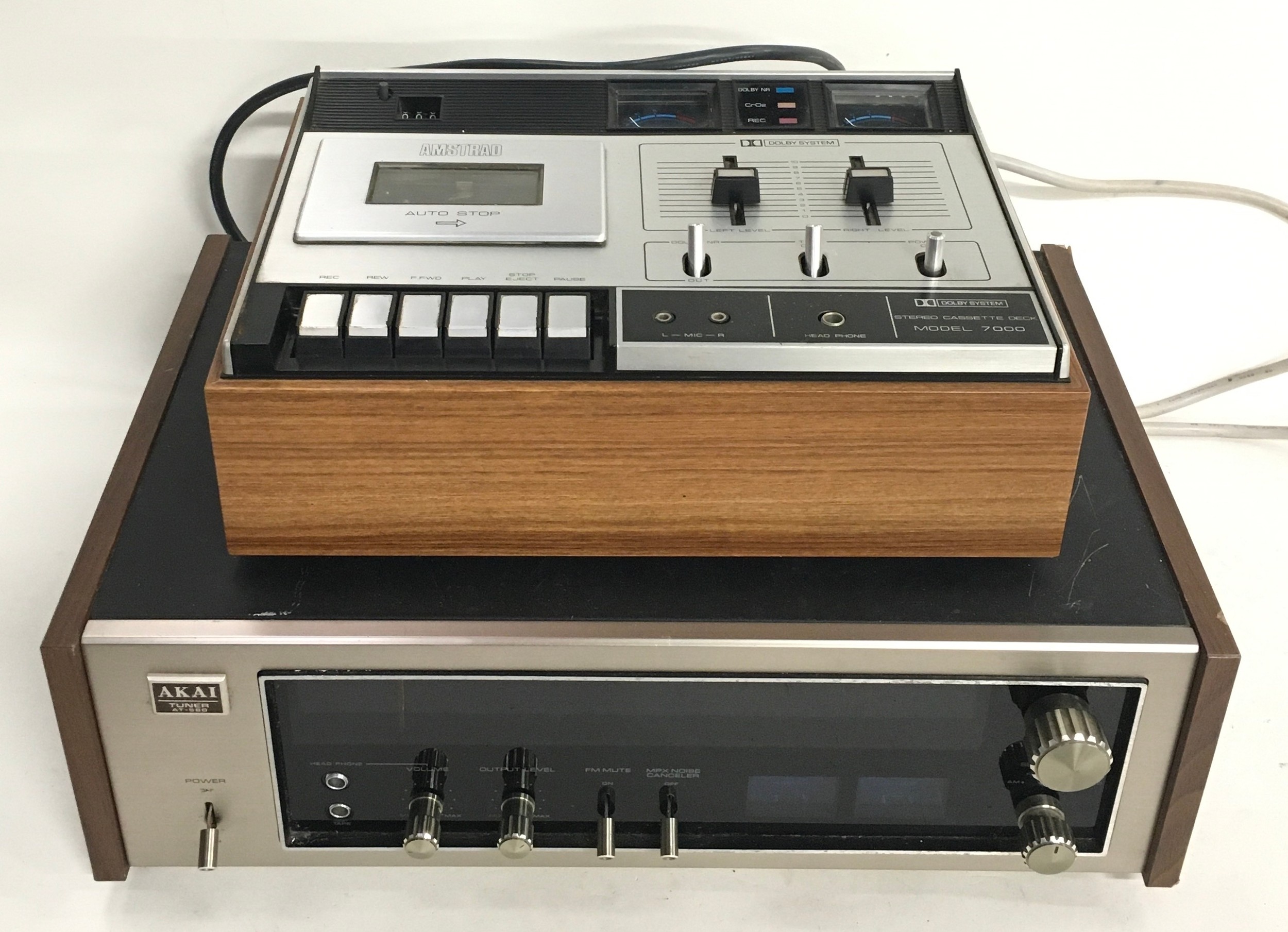 Amstrad Model 7000 stereo cassette deck together with Akai Tuner AT-580 (W7).