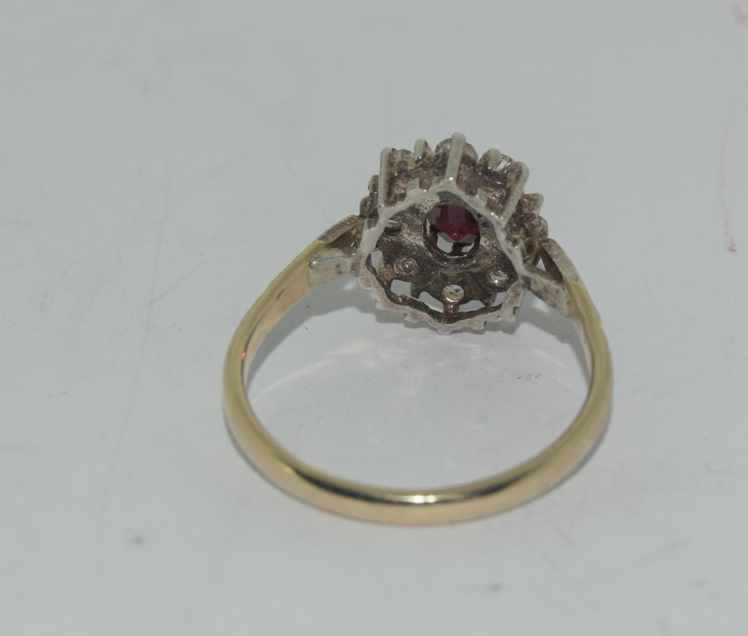 1970's gold on sterling silver garnet cluster ring, Size O - Image 3 of 3