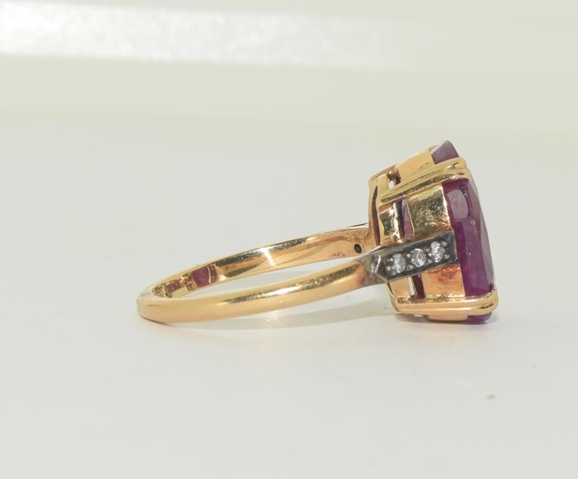 18ct ruby and diamond ring. Size N - Image 2 of 5