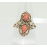 Coral/Pearl Antique 4.8g 9ct gold ring Size O