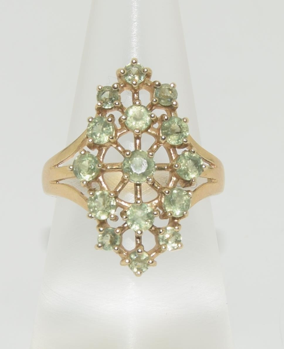 9ct gold ladies Peridot diamond shape ring size P - Image 5 of 5