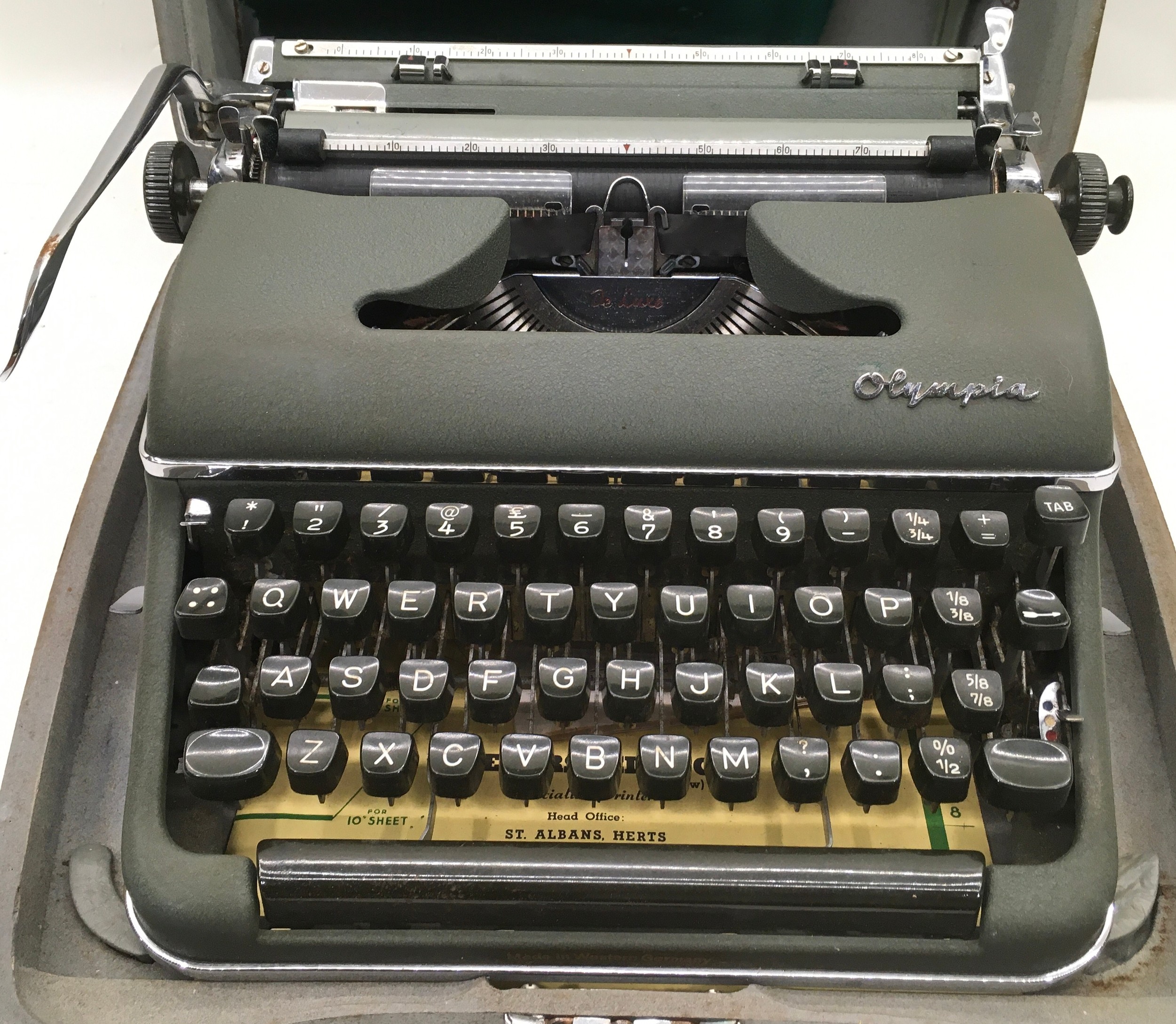 Vintage Olympia typewriter in original metal case - Image 2 of 2