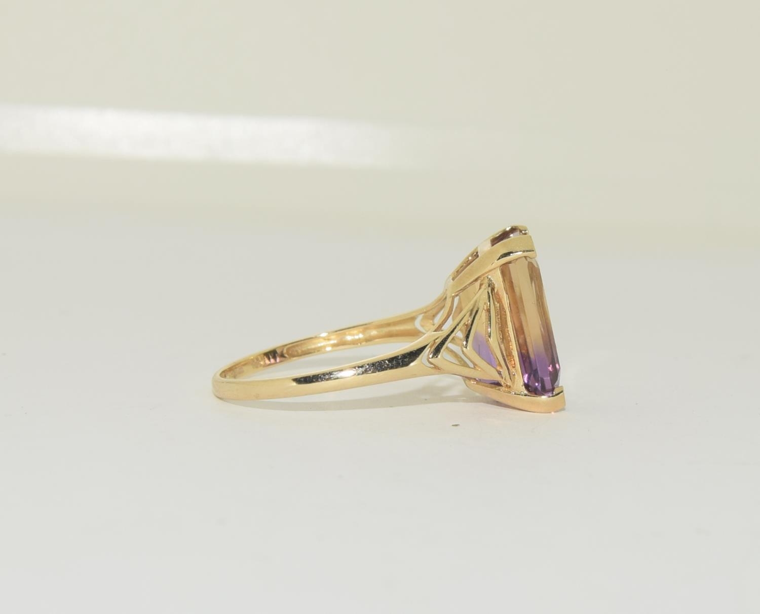 9ct gold Ametrine ring, size T - Image 2 of 5