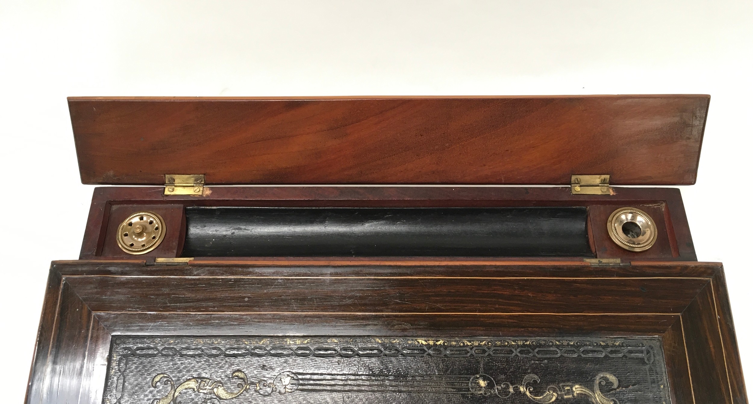 A Rosewood tabletop writing slope with two hinged compartments, leather insert, circa 18th century. - Image 4 of 6