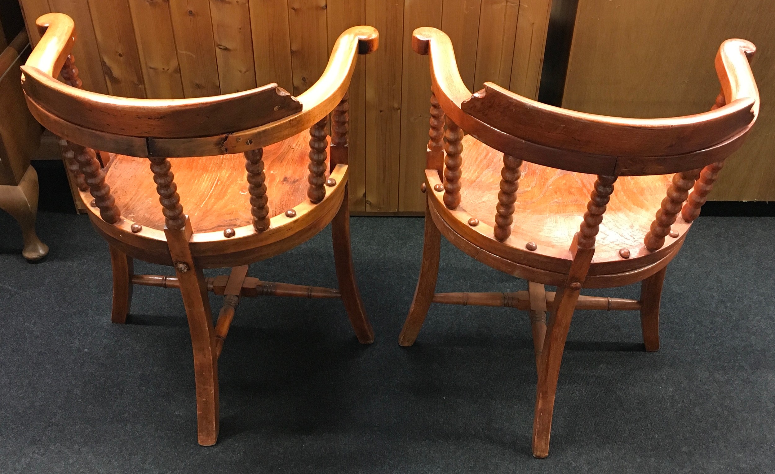 Pair hard wood round back carver chairs with central turned front leg and turned back supports - Image 4 of 4