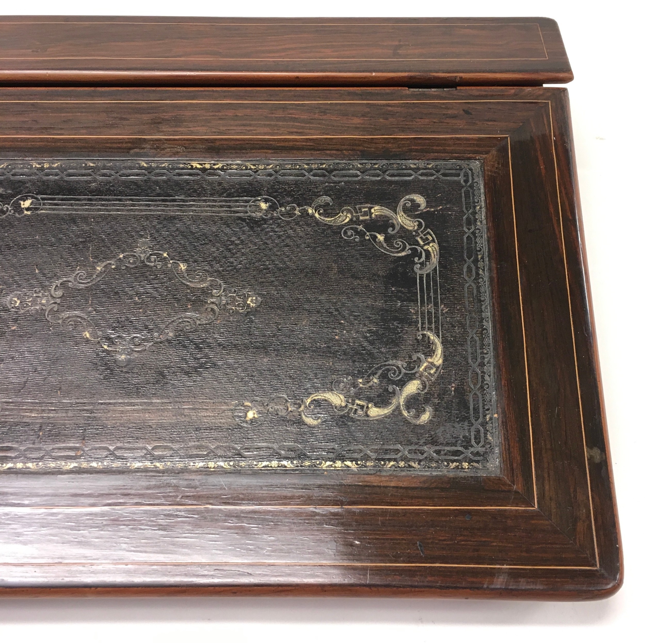 A Rosewood tabletop writing slope with two hinged compartments, leather insert, circa 18th century. - Image 3 of 6