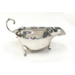 Silver sauce boat BM 1895 by Mappin & webb