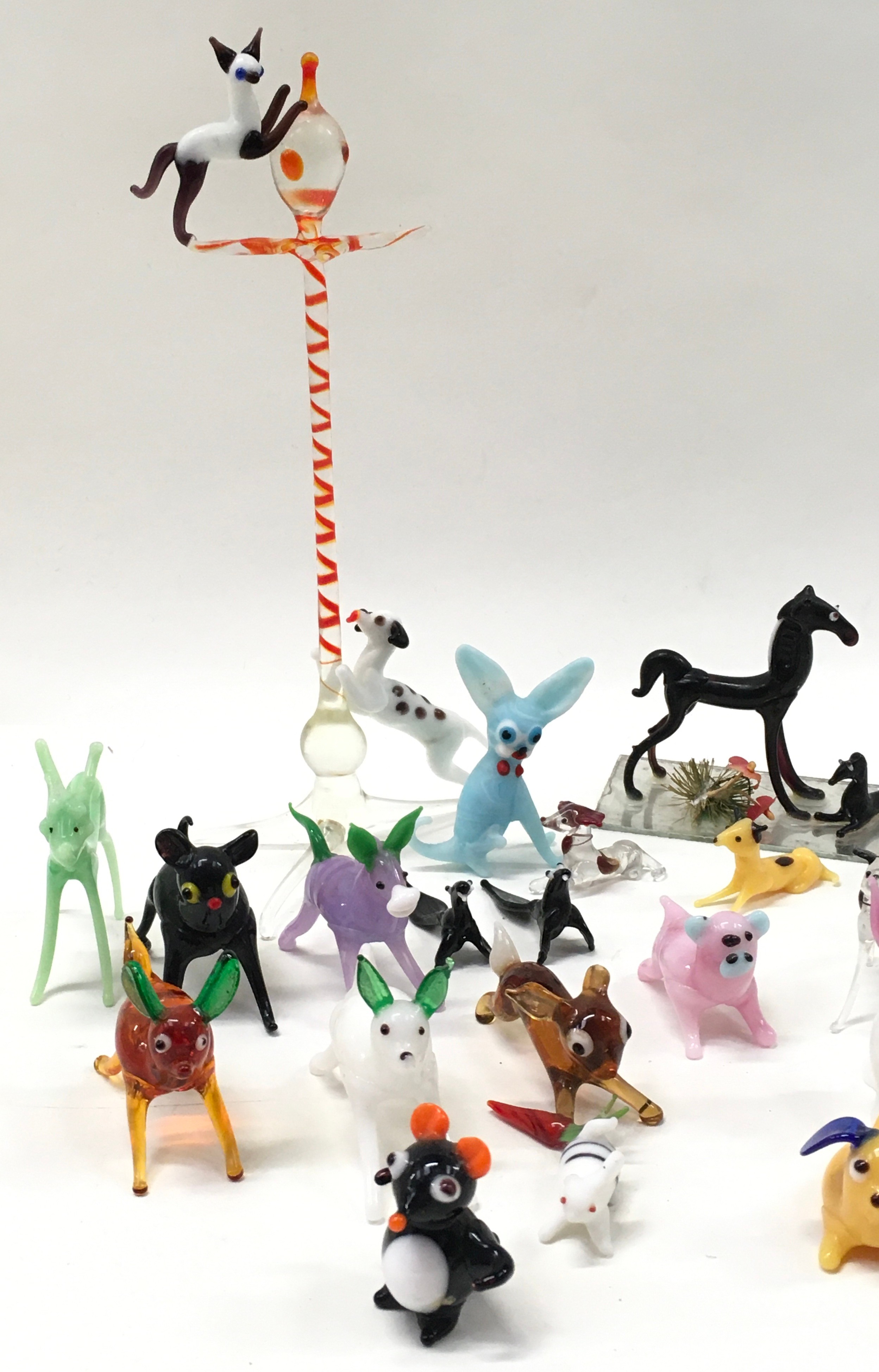 A collection of small Murano glass animals. - Image 2 of 4