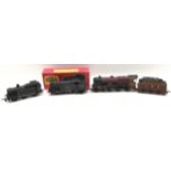 Vintage OO gauge Hornby locomotives to include clean 0-6-2 tank locomotive 69550 ref 2271 in good