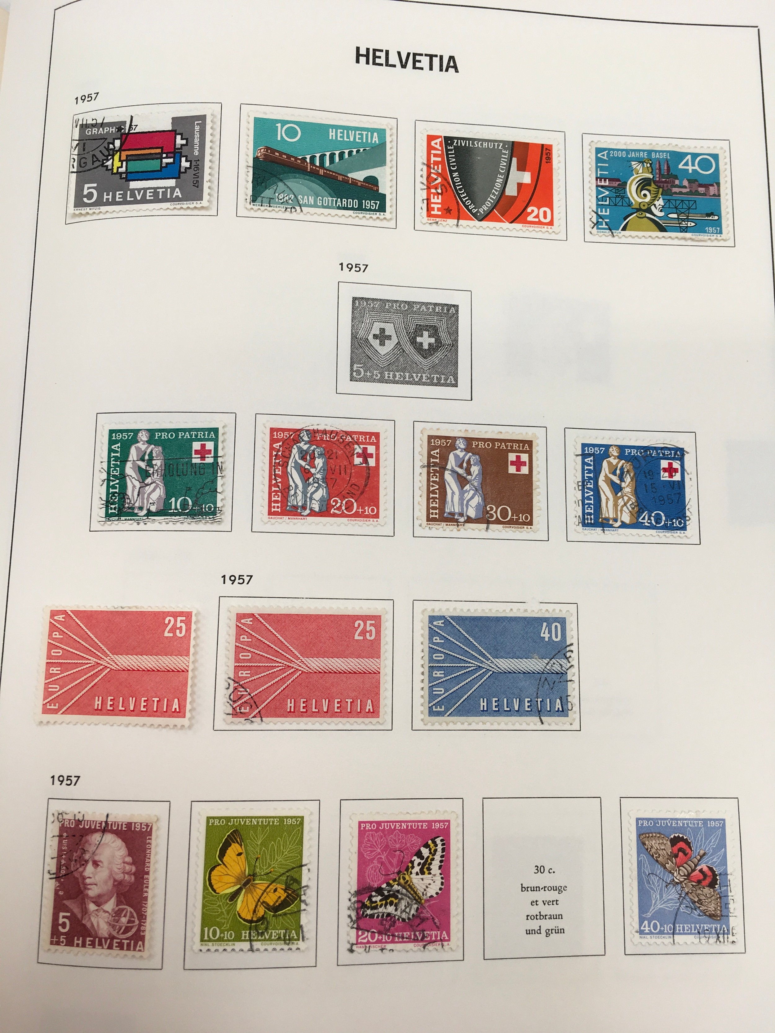Album of Switzerland stamps (black 143) - Image 2 of 6