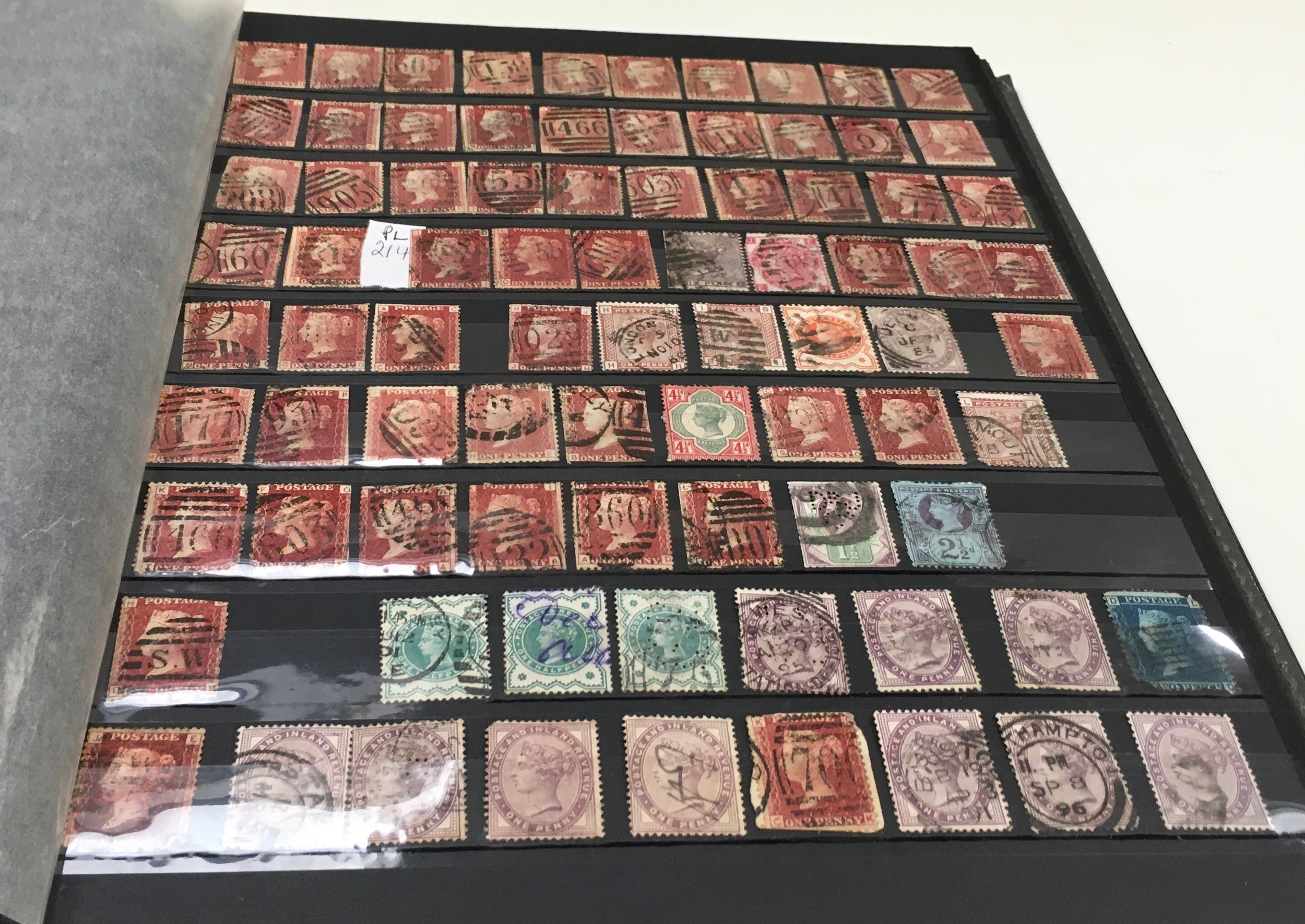 Good collection of mostly early GB with some Commonwealth stamps, includes a good number of Penny - Image 2 of 12