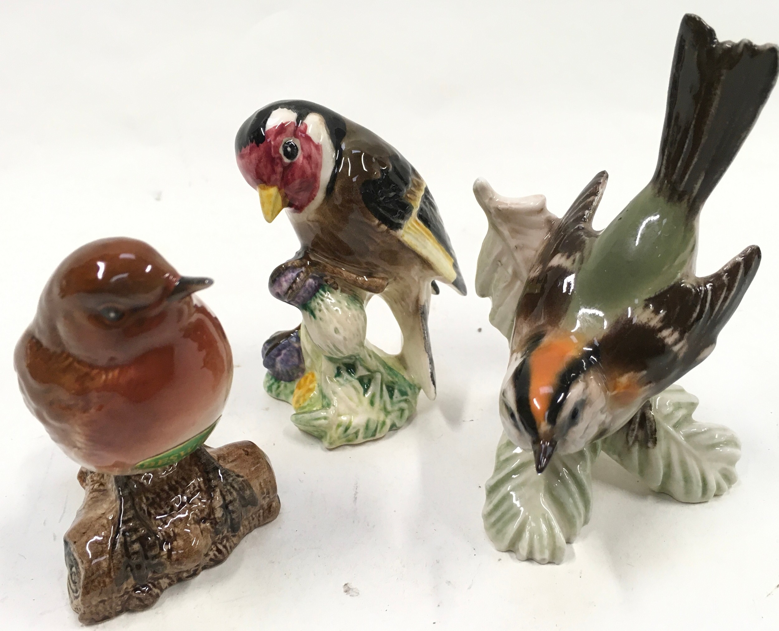 Selection of ceramic bird figurines to include Beswick and Goebel examples. 9 in lot - Image 6 of 7