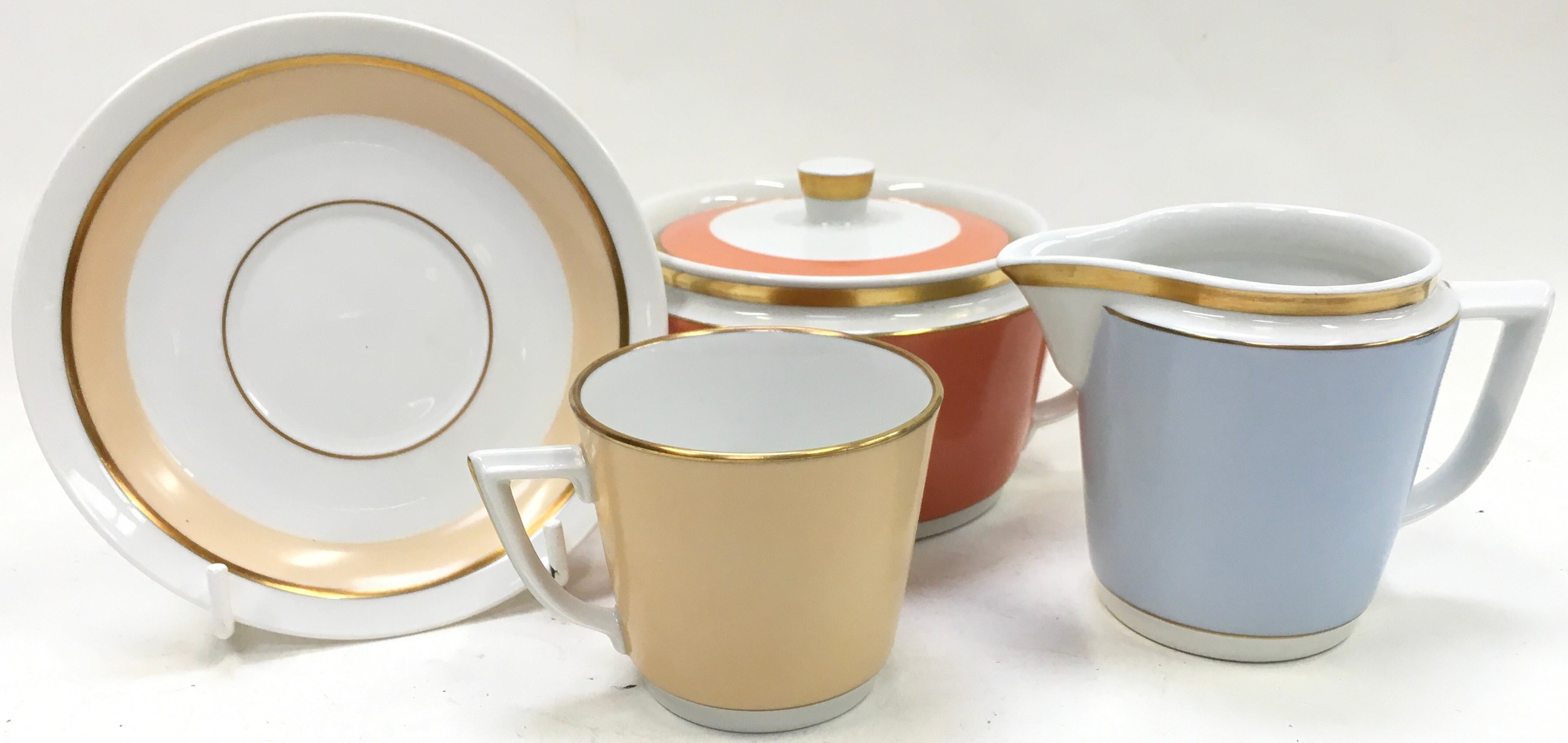 Quantity of Royal Copenhagen Tea ware to include gilded cups - Image 2 of 5