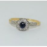 18ct gold ladies diamond and sapphire cluster ring size P