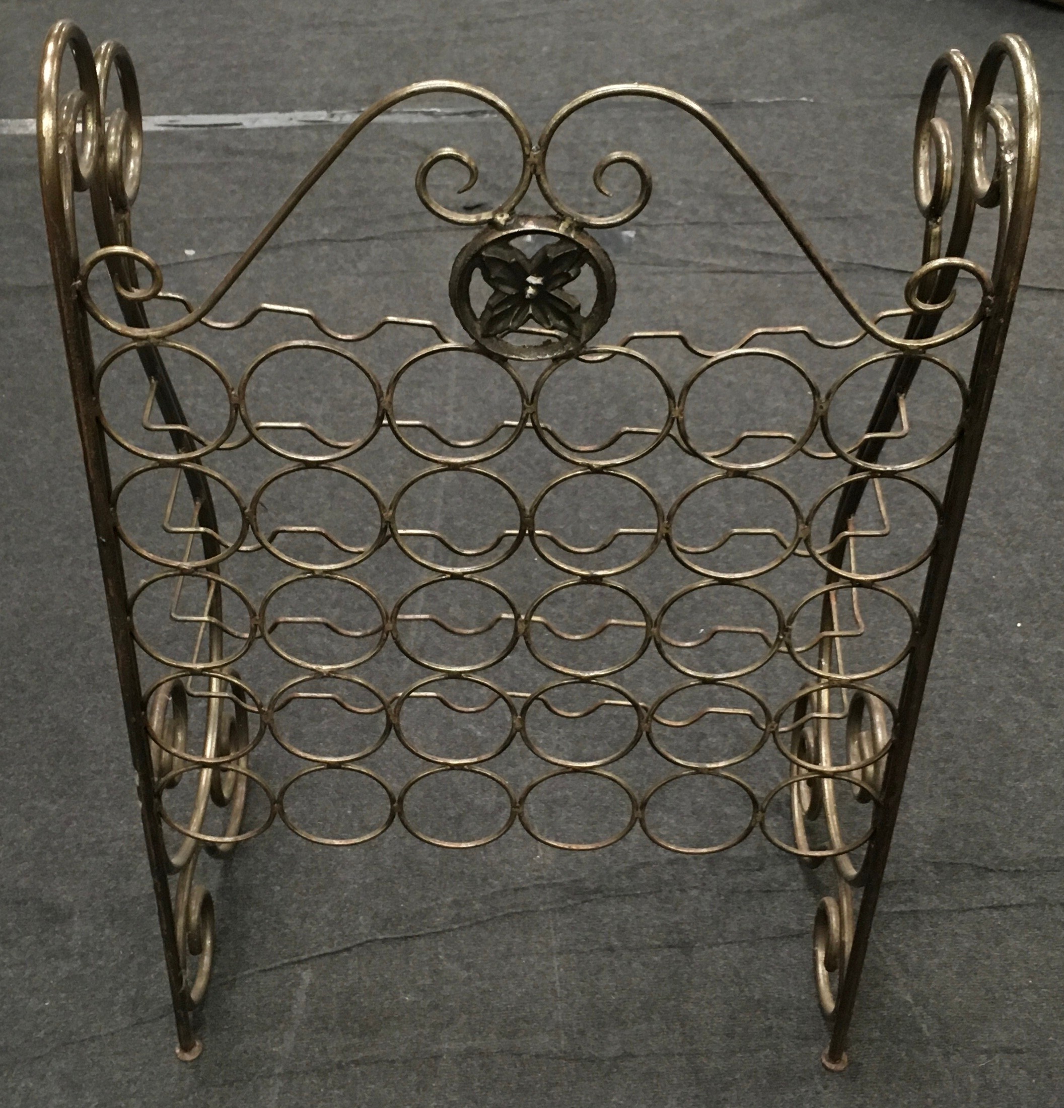 large ornate cast metal wine rack for holding up to 30 bottles - Image 3 of 3