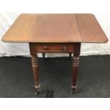 Mahogany drop leaf table on tapered turned legs 73x96x76cm (with leaves out).