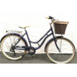 A Bridgford Priory blue ladies bicycle with basket to front, 7 gears, size 19"/49cm frame.