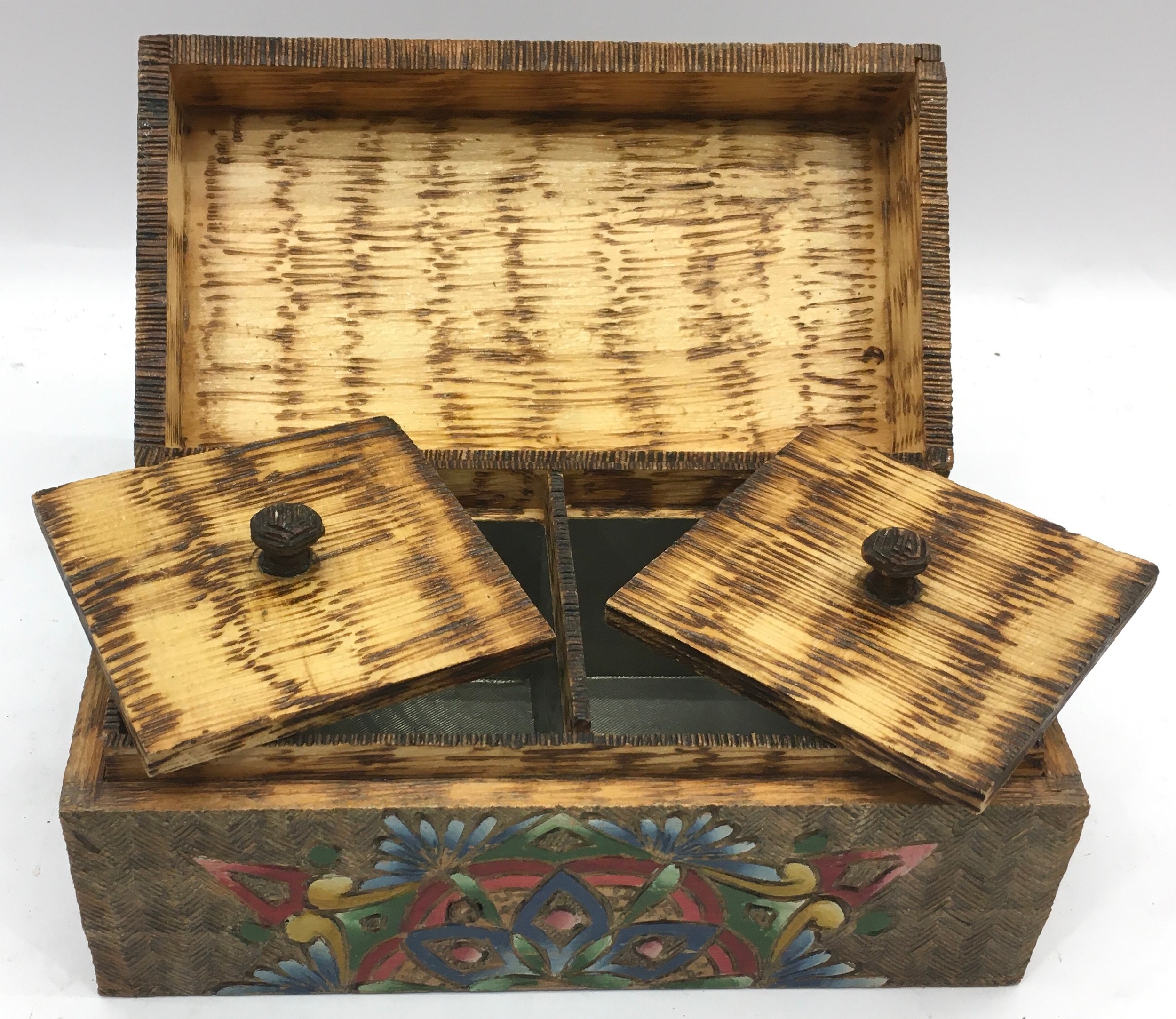 Four oriental style wooden boxes. - Image 4 of 5