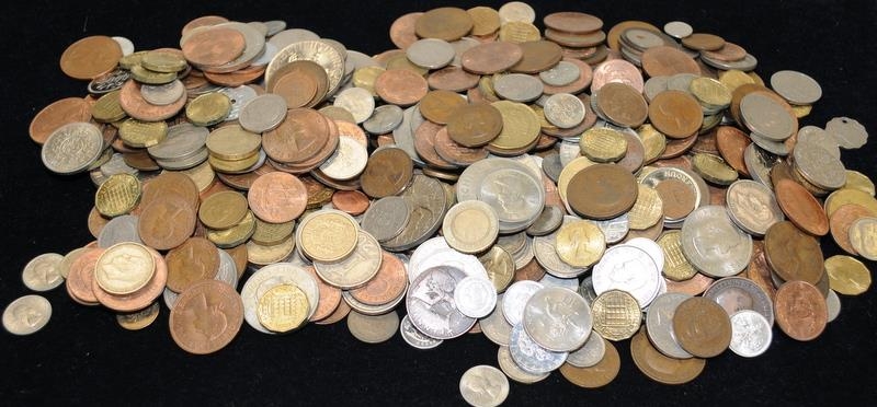 Large collection of GB and world coins