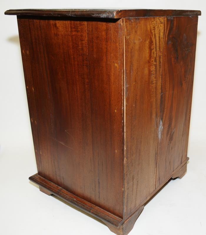 Small wooden curio's chest with eleven drawers. O/all size 41cm across x 54cm tall x 34cm deep - Image 5 of 5