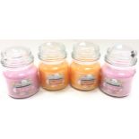 4 Yankee candles ref H2