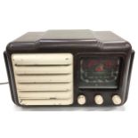 Vintage Art Deco Raymond Electrics bakelite radio.