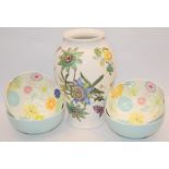 Large Portmeirion 'The Botanic Garden' vase in baluster form approx 26cm tall c/w a set of four