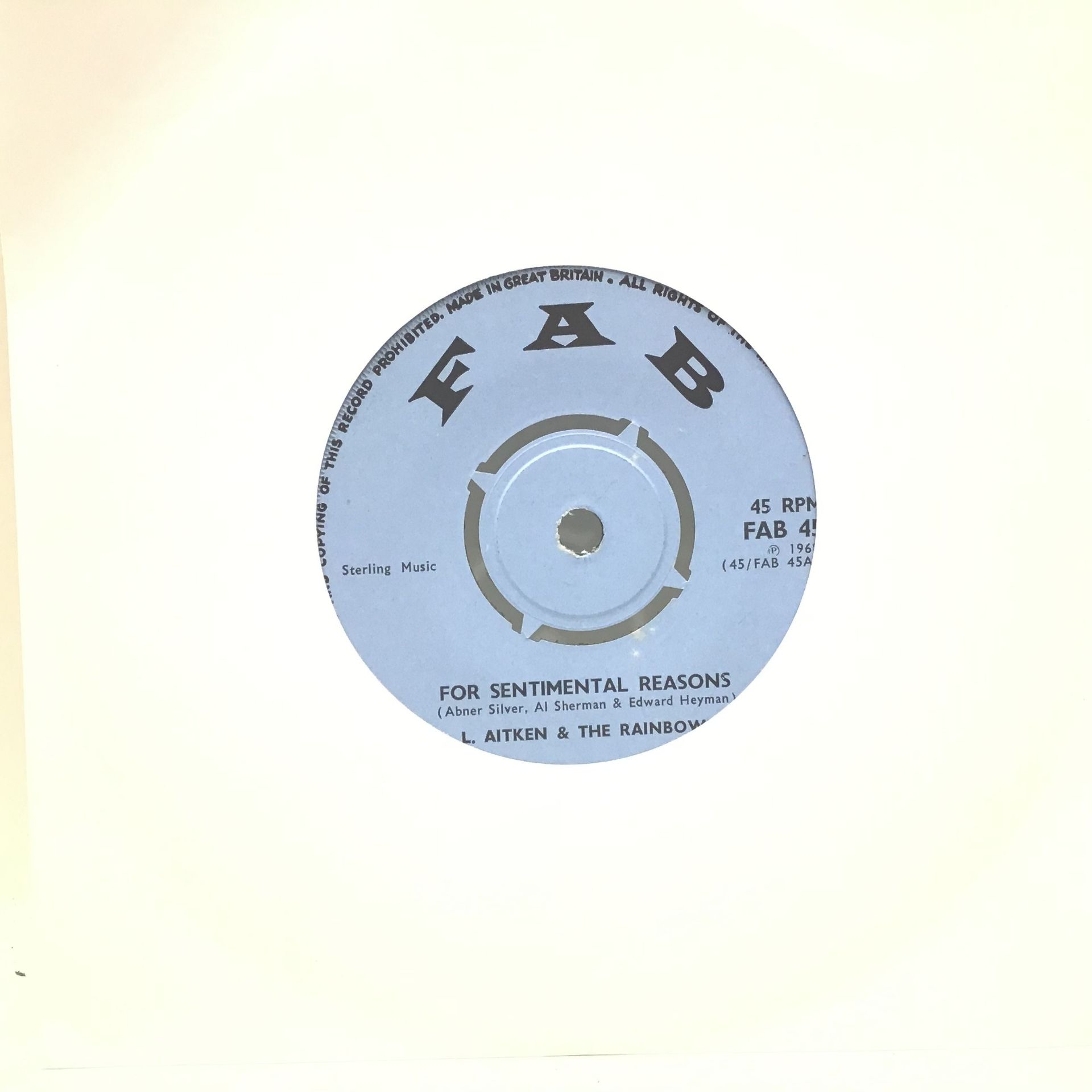 LAURA AITKEN & THE RAINBOWS 7" SINGLE. Superb condition on this 1968 copy of ‘For Sentimental