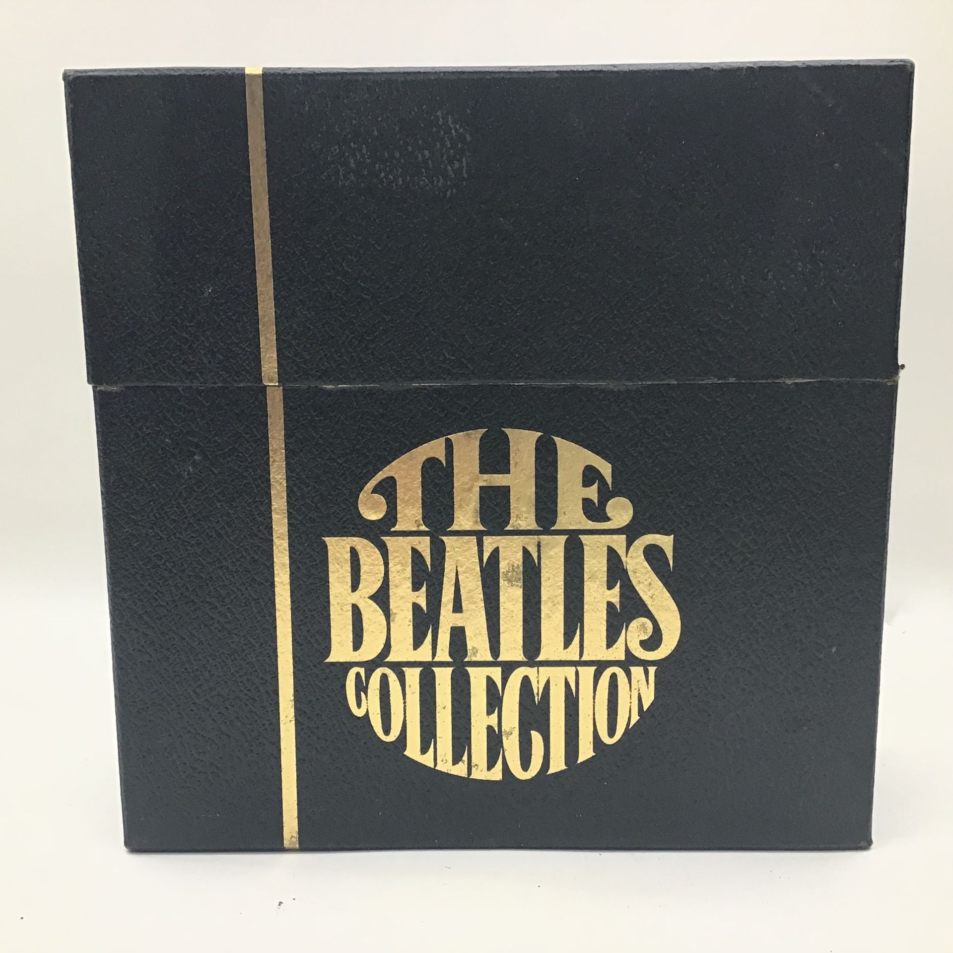 THE BEATLES COLLECTION SINGLES 1962-1970 (24 x 7" VINYL BOX SET). the box is generally nice and