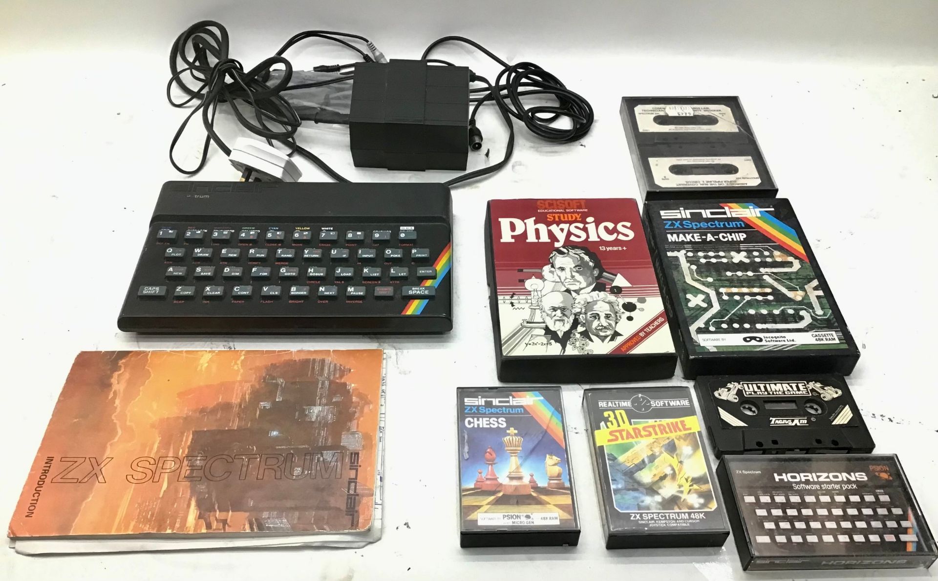 ZX SPECTRUM GAMES COMPUTER. Made by Spectrum in 1982 complete with leads and power supply. Also