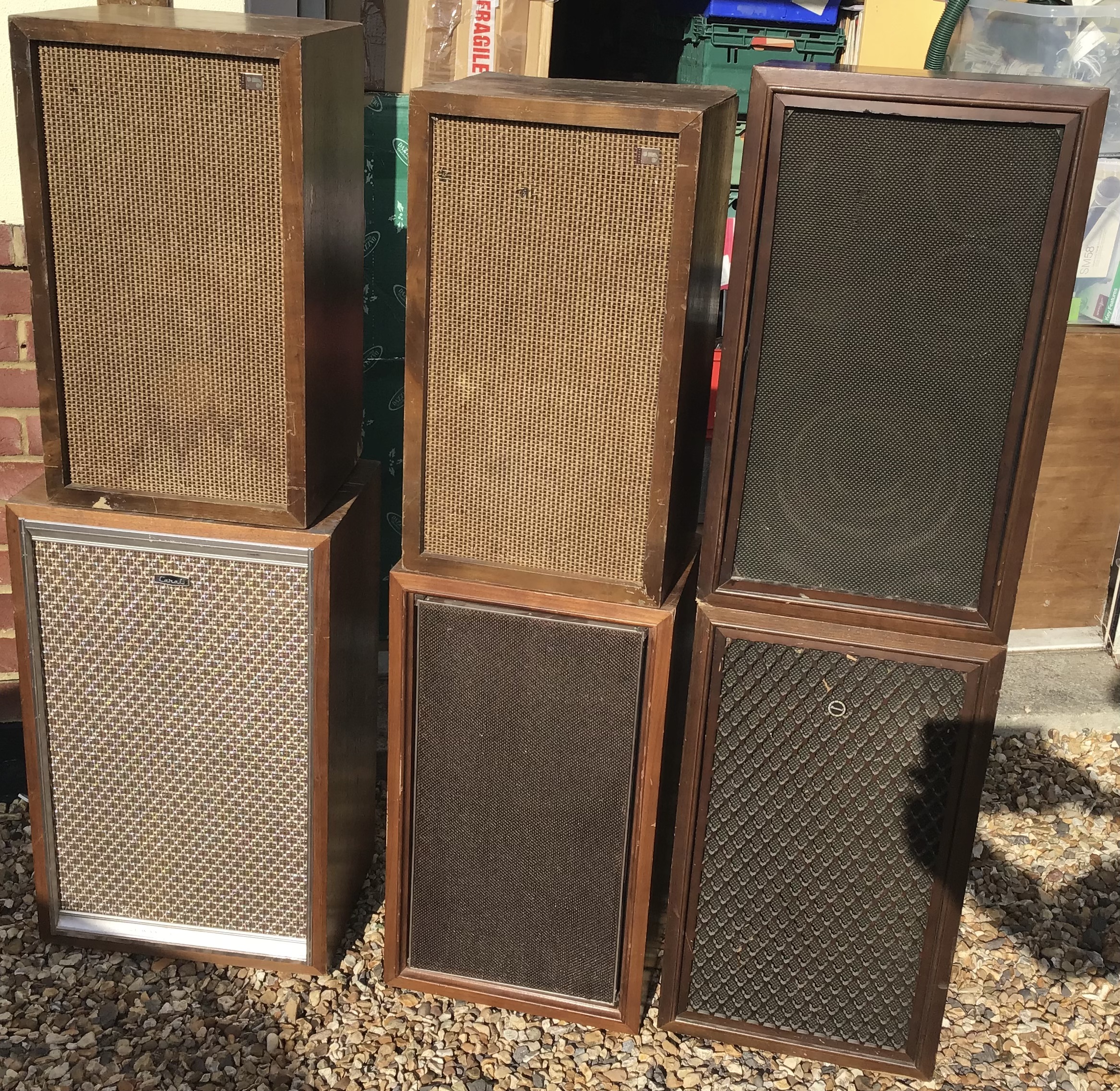 9 LARGE HIFI SPEAKERS. Here we have a selection of cabinets from makers - Sansui - Jensen and Canal.