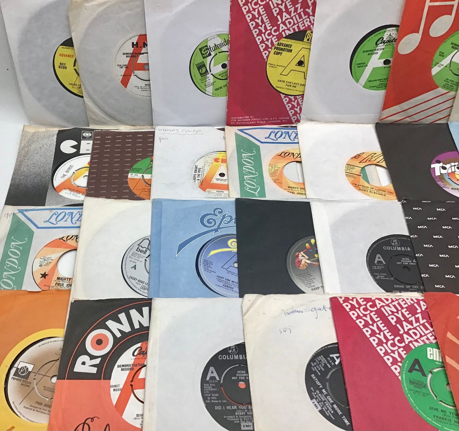 36 DEMO / PROMO 45 RPM RECORDS. Variety of singles from the 60s 70s & 80s found here in mainly VG+ - Image 2 of 3
