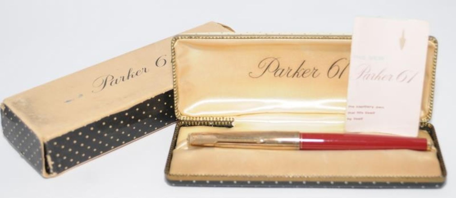 Two boxed vintage Parker fountain pens to include a Parker 61 Series 1 with red body and S2 - Image 4 of 7
