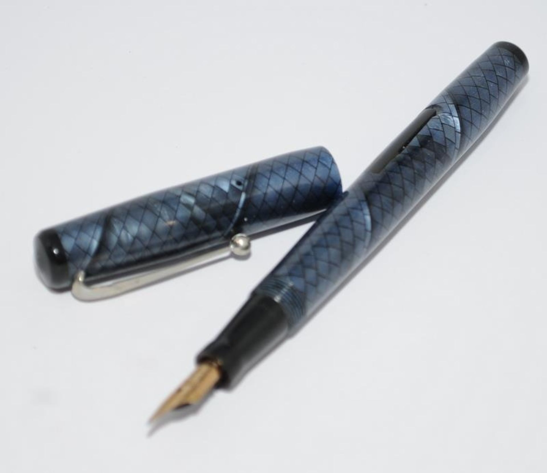 Swan blue snakeskin fountain pen ref.100/83 c/w Mabie Todd Swan no.1 14ct nib. Ref.CMK300 - Image 2 of 6