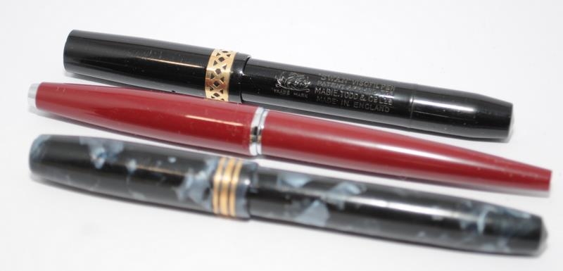 A good collection of fountain pens and propelling pencils, all at various states of restoration. - Image 8 of 11
