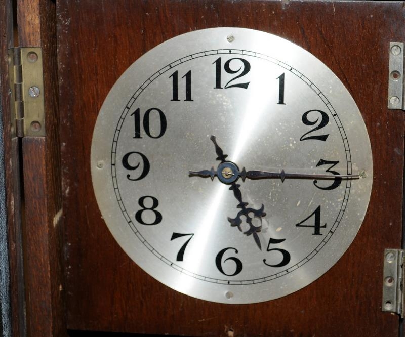 Simplex timekeeping regulator master wall clock c/w slave clock carcass only. O/all height of master - Image 3 of 5