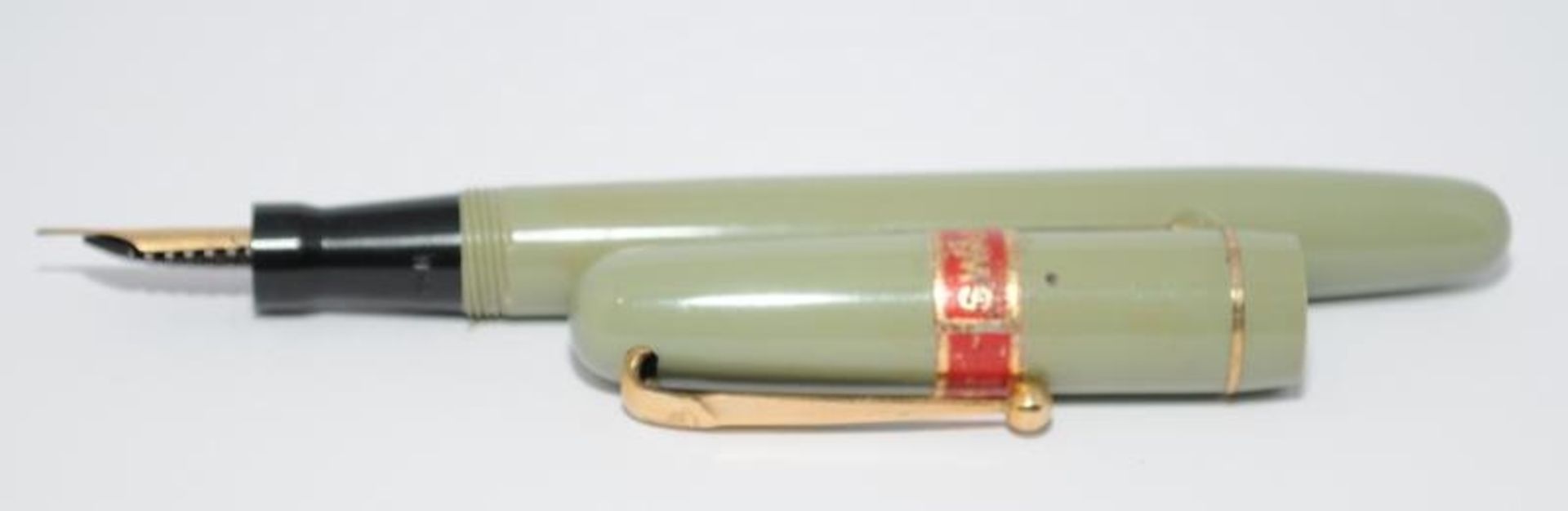 Pair of Swan self fill 312 fountain pens in pastel green. Factory sleeves still attached poss NOS. - Image 4 of 8