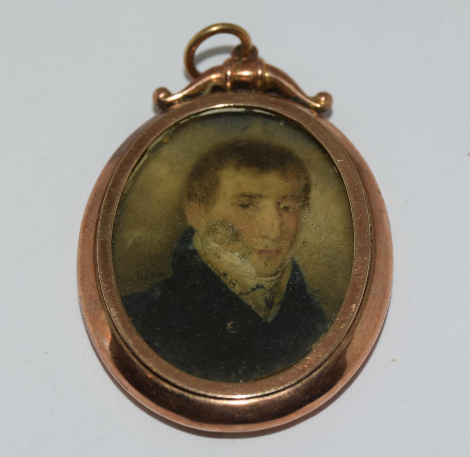 9ct gold pendant miniature of a country gentleman