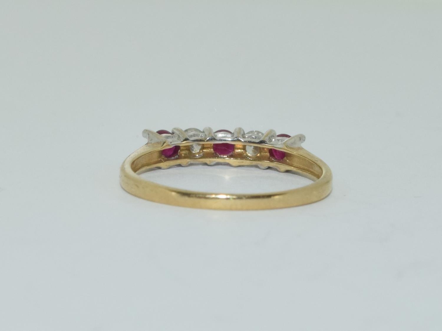 Ruby and diamond Five stone 9ct gold ring, Size M 1/2. - Image 3 of 5