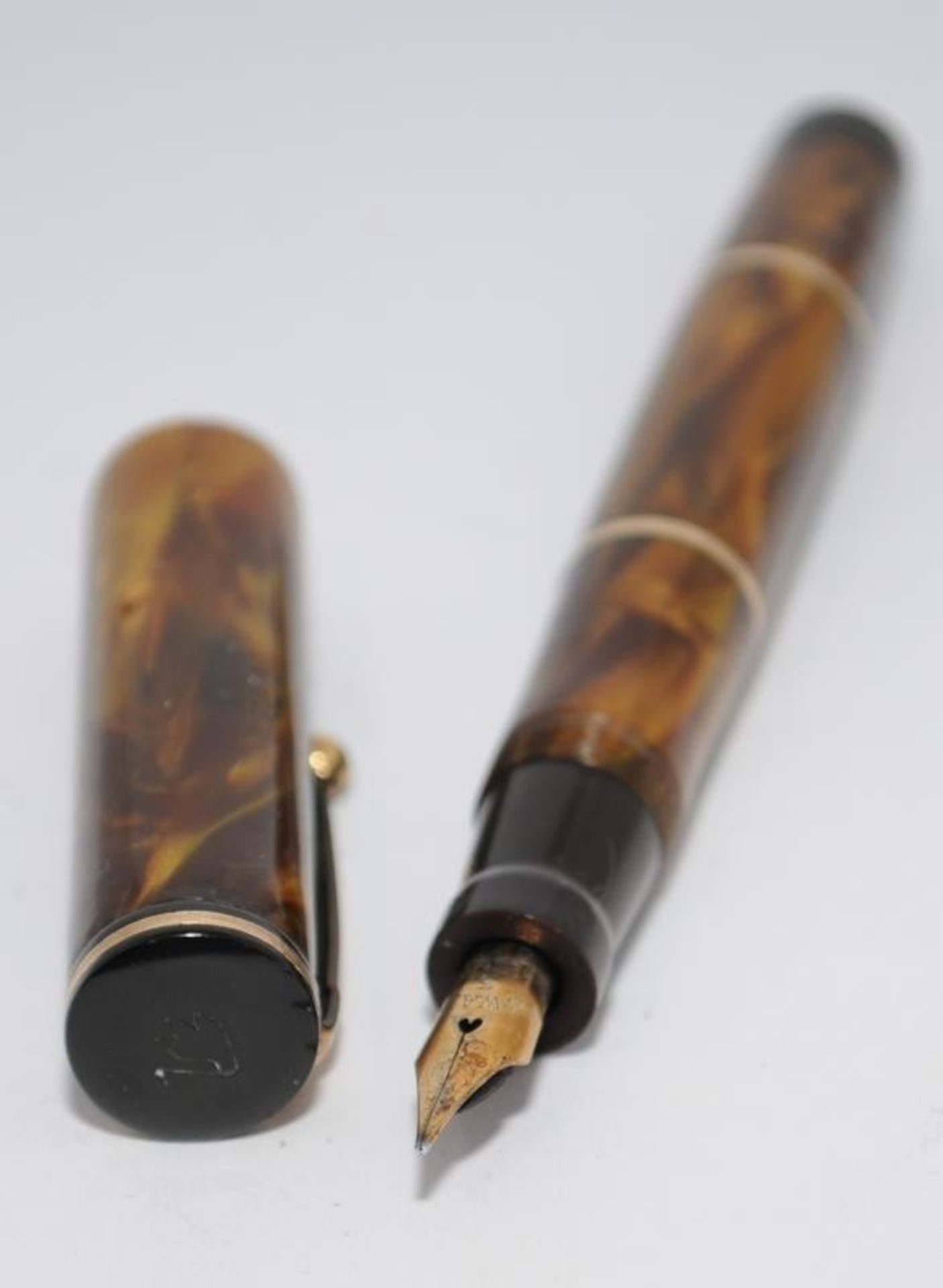 Top quality Swan L330/64 leverless fountain pen in amber/brown, fully restored at considerable - Image 2 of 5