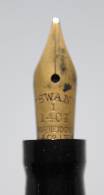 Swan silver lizard skin no.2 size fountain pen c/w Swan No.1 14ct nib. Ref.383 - Image 5 of 5
