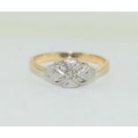 Antique diamond 18ct gold ring Size L