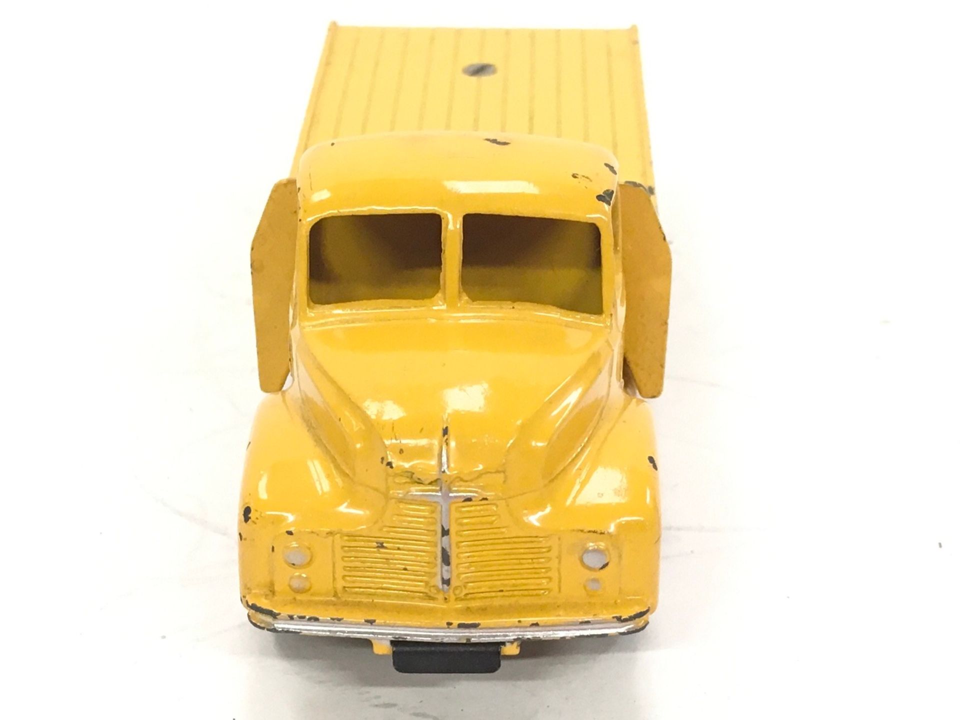 Dinky 933 (533) Leyland Cement Wagon "Ferrocrete" - yellow including Supertoy hubs with grey treaded - Image 2 of 4