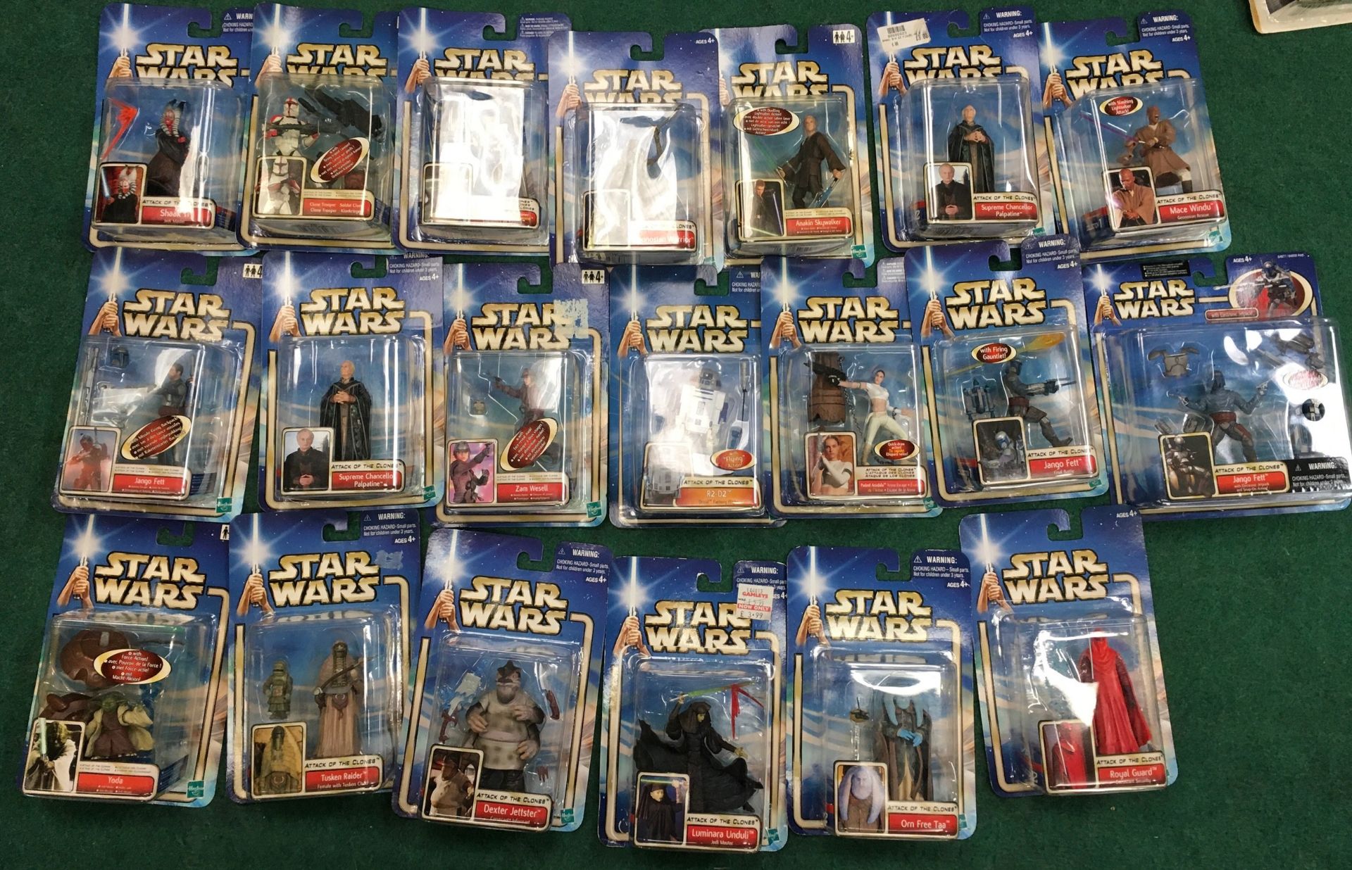 20 x Hasbro Star Wars Attack of the Clones figures in carded bubble packs to include Mace Windu,